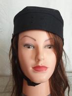 doos vol leuke verkleedhoeden uit een theater, Carnaval, ., Ophalen of Verzenden, Accessoires