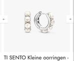 Oorbellen ringetjes zilver met parels Ti Sento nog nieuw, Ophalen of Verzenden, Nieuw, Zilver, Overige merken