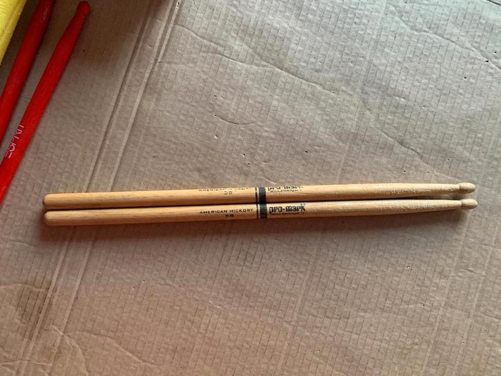 2x drumstok, drumstick Pro Mark Millennium 11; Hickory 5B, Muziek en Instrumenten, Percussie, Gebruikt, Melodische percussie, Ophalen of Verzenden