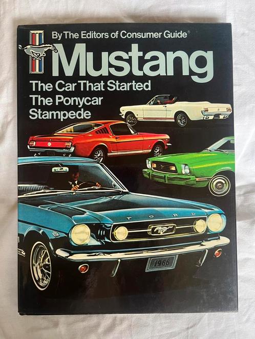 Mustang, by the editors of consumer guide, Boeken, Auto's | Boeken, Gelezen, Overige merken, Ophalen of Verzenden