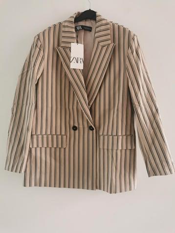 ZARA gestreepte blazer mt. M beschikbaar voor biedingen