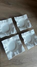 4 witte vintage Dudson  snack schaaltjes, Huis en Inrichting, Ophalen of Verzenden, Zo goed als nieuw, Overige stijlen, Schaal of Schalen