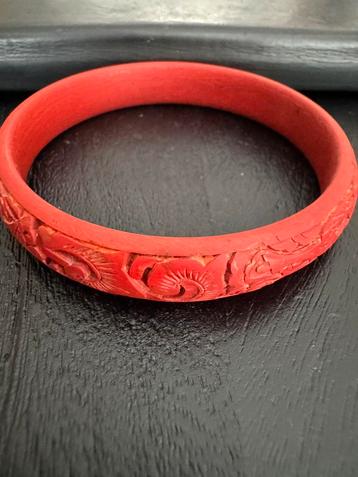 Vintage jaren 70 Armband chinees cinnaber lak beschikbaar voor biedingen