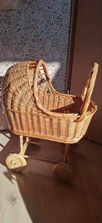 Vintage rotan poppenwagen, Ophalen of Verzenden, Gebruikt, Babypop