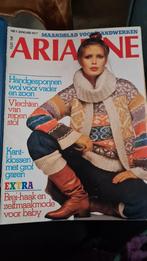 Ariadne maandblad voor handwerken in bewaarmap jaargang 1977, Ophalen of Verzenden, Zo goed als nieuw, Patroon of Boek