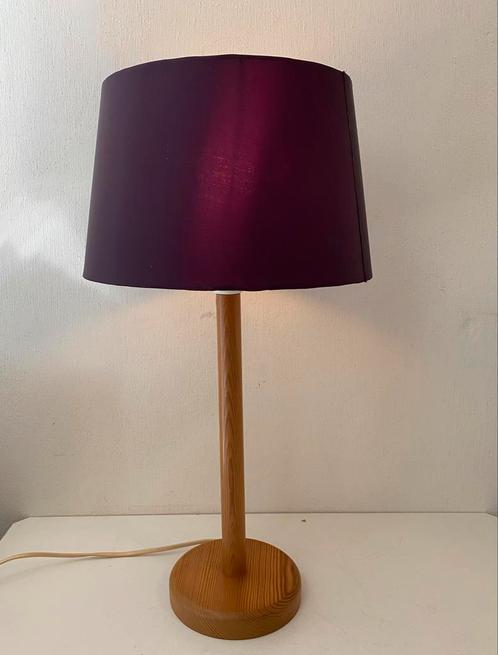 Scandi pine tafellamp Solbackens Sweden, Huis en Inrichting, Lampen | Tafellampen, Gebruikt, Minder dan 50 cm, Hout, Stof, Ophalen of Verzenden