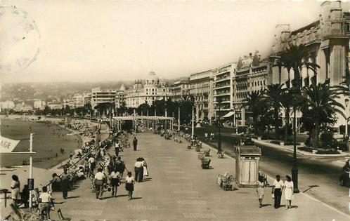 (376-055-017) Nice Promenade des Anglais, Verzamelen, Ansichtkaarten | Buitenland, Frankrijk, Verzenden
