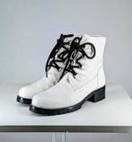 Unisa veterboots wit leer bontvoering mt 39, Kleding | Dames, Schoenen, Wit, Ophalen of Verzenden, Zo goed als nieuw, Pol. Ind. Elche Parque Empresarial C/Juan de la Cierva, 36 03203 Elche (Alicante) España