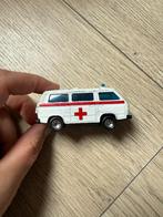 Matchbox ambulance, Hobby en Vrije tijd, Modelauto's | 1:43, Ophalen of Verzenden, Gebruikt, Auto, Matchbox