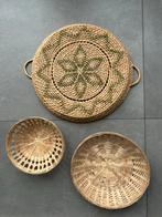 Set rieten mandjes, leuk voor aan de muur!, Mand, Rond, Ophalen of Verzenden, Zo goed als nieuw