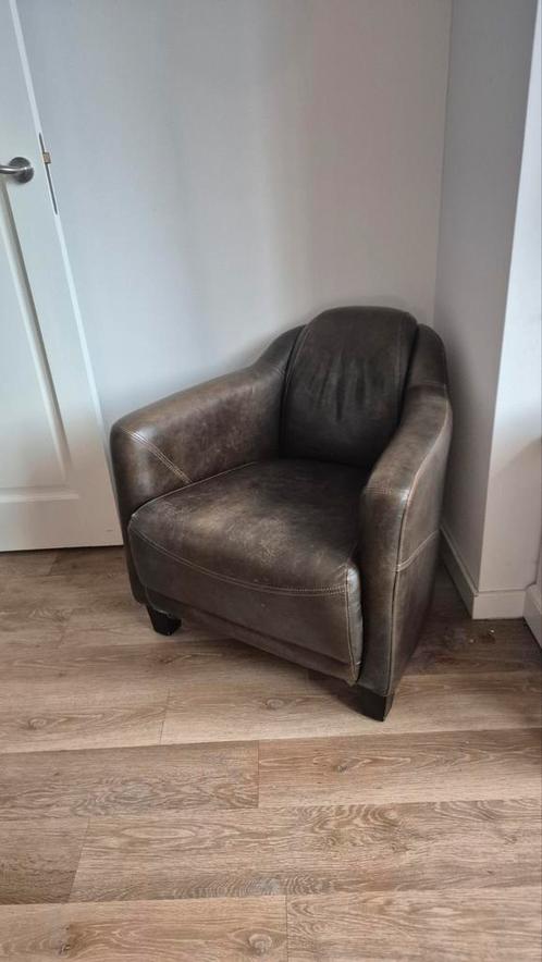 Set van 2 vintage clubfauteuils – bruin leerlook – stevig &, Huis en Inrichting, Fauteuils, Gebruikt, 75 tot 100 cm, Ophalen