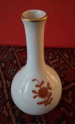 Te koop: lieflijk vaasje uit Herend Hongarije, Ophalen of Verzenden