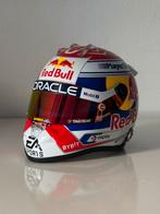 Max Verstappen 2023 Retro helm schaal 1:2, Ophalen of Verzenden, Zo goed als nieuw, Formule 1