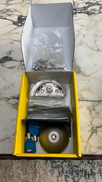 UFO Van Locks veiligheids sloten beschikbaar voor biedingen