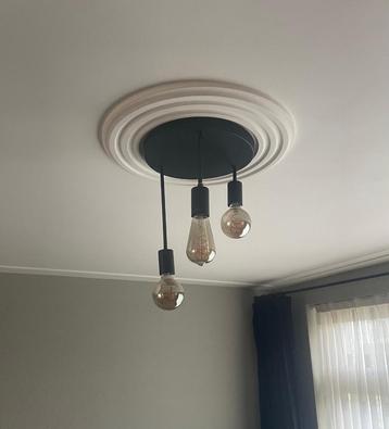 Plafond lamp beschikbaar voor biedingen