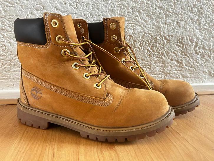 Timberland boots (39), Kleding | Dames, Schoenen, Gedragen, Wandelschoenen, Overige kleuren, Ophalen of Verzenden