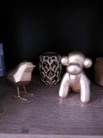 Goudkleurige accessoires, Ophalen