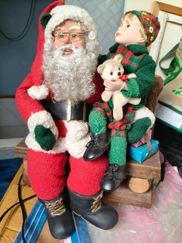 kerstman ,beweegt en geluid beschikbaar voor biedingen