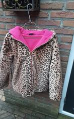 Gratis nieuwe jas met capuchon  maat 170, Kinderen en Baby's, Kinderkleding | Maat 170, Ophalen, Nieuw, Meisje, Jas