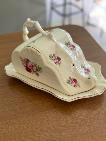 Vintage Staffordshire Kaasstolp/Botervloot beschikbaar voor biedingen