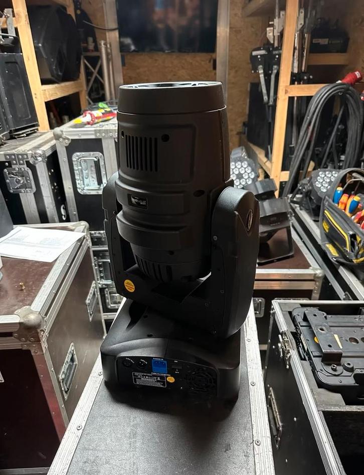 Showtec Indigo Beam - Set van 12 stuks, Muziek en Instrumenten, Licht en Laser, Gebruikt, Licht, Geluidgestuurd, Kleur, Stroboscoopeffect