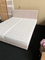 Boxspring inclusief matrassen, Huis en Inrichting, Nieuw, Grijs, 140 cm, Ophalen