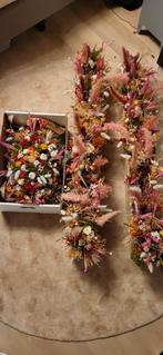 Prachtige droogbloemen 2 bakken en een boeket bruiloft, Ophalen, Zo goed als nieuw, Versiering, Geboorte of Huwelijk
