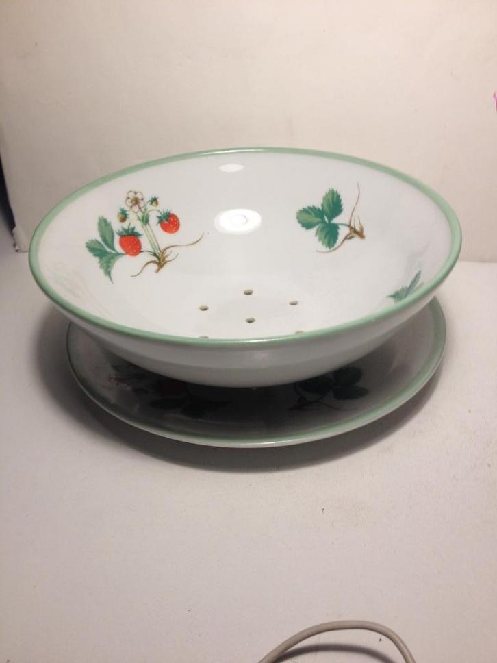 porseleinen uitlek schaaltje met bord van Bohemia, Antiek en Kunst, Antiek | Porselein, Verzenden