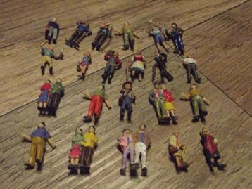 SCENERY FIGUREN HO beschikbaar voor biedingen