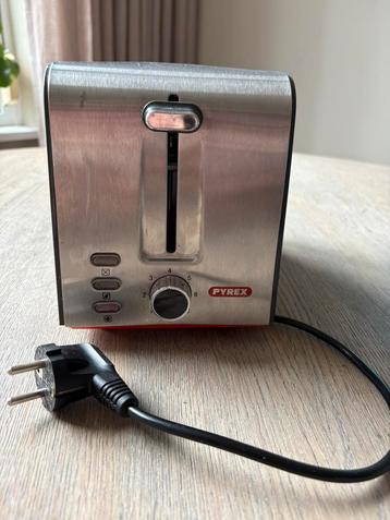 Broodrooster pyrex beschikbaar voor biedingen