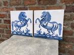 2 ,4-pas tegel tableaus paarden, Harlingen, witjes , gaaf !!, Antiek en Kunst, Antiek | Wandborden en Tegels, Ophalen of Verzenden
