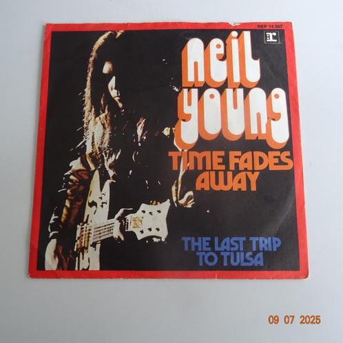 Neil Young - Time fades away, Cd's en Dvd's, Vinyl Singles, Gebruikt, Single, Pop, 7 inch, Verzenden