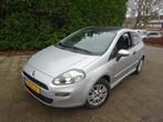Fiat Punto Evo 0.9 TwinAir Street MET JAAR APK AIRCO 0617426, Voorwielaandrijving, 101 pk, Euro 6, Origineel Nederlands