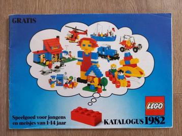18 Lego catalogi / catalogussen van 1982-1991, samen €25,00 beschikbaar voor biedingen