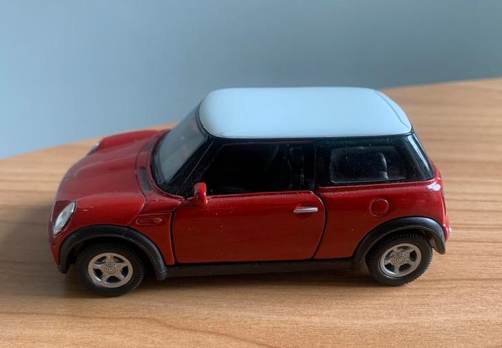 Rode Welly Mini Cooper modelauto, Hobby en Vrije tijd, Modelauto's | 1:32, Zo goed als nieuw, Auto, Overige merken, Ophalen of Verzenden