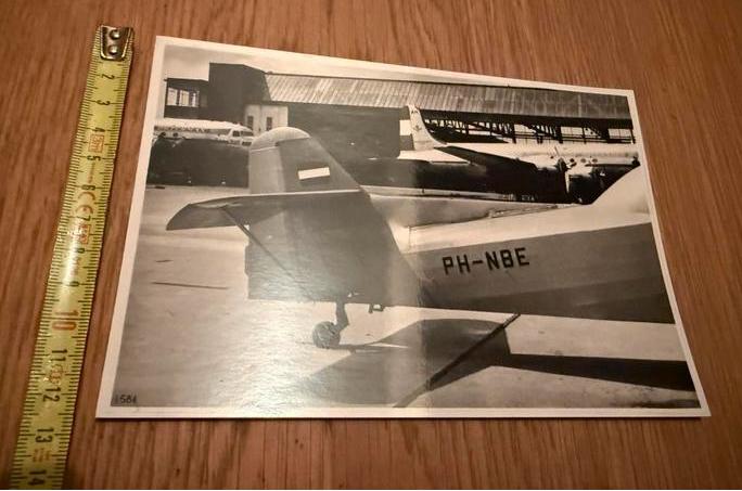 Foto Fokker SE-11 en Douglas DC-4, Ophalen of Verzenden, Gebruikt, Kaart, Foto of Prent