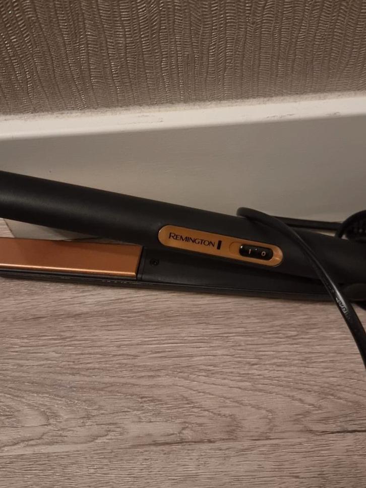 Remington Stijltang - Perfect gestyled haar!, Witgoed en Apparatuur, Persoonlijke-verzorgingsapparatuur, Gebruikt, Haarverzorging
