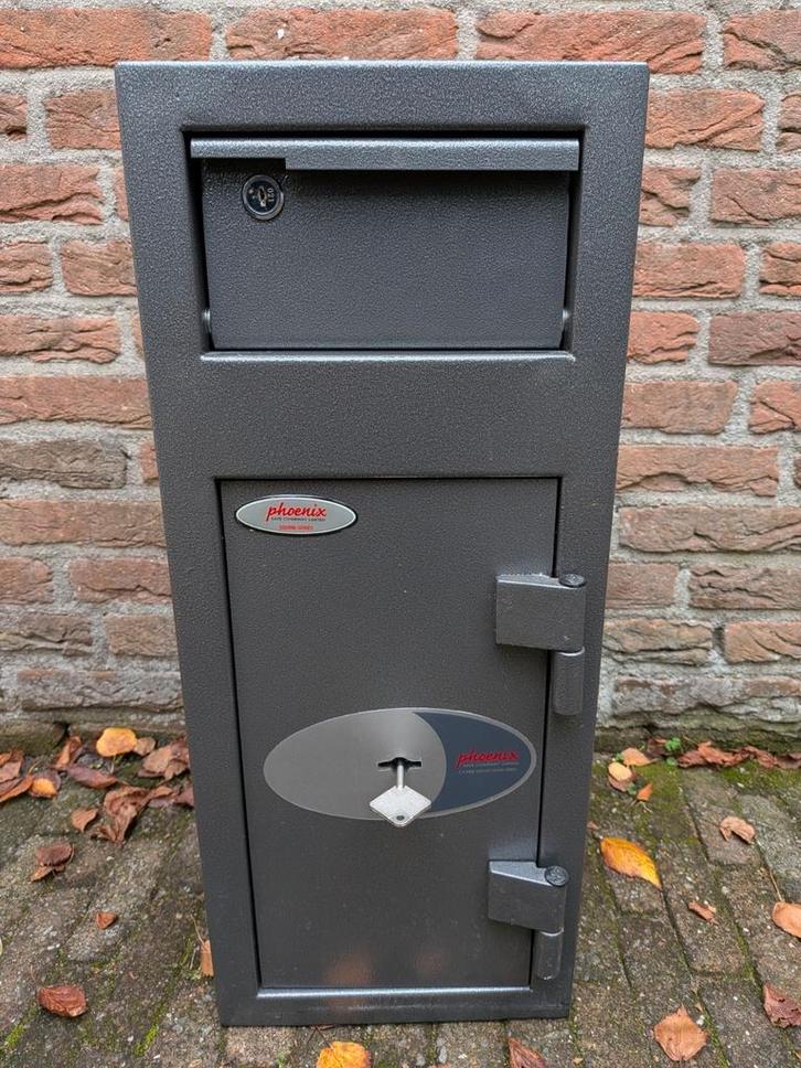 Afstortkluis met twee sleutels (Phoenix), Huis en Inrichting, Brandblussers en Brandkasten, Zo goed als nieuw, Ophalen of Verzenden