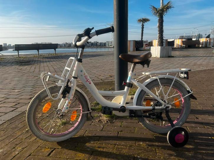 Lief Meisjesfiets 16 inch - Gebruikt, Fietsen en Brommers, Fietsen | Meisjes, Gebruikt, 16 inch, Handrem, Ophalen