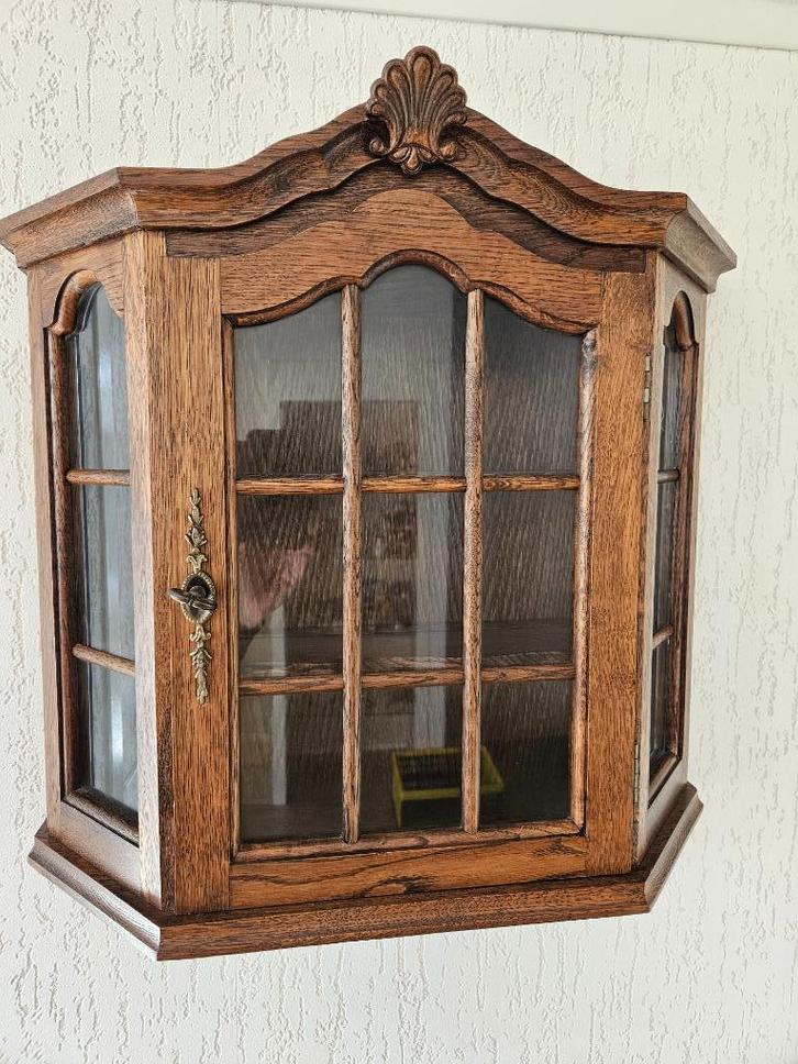 Antiek muurkastje met glas, Antiek en Kunst, Antiek | Meubels | Kasten, Ophalen