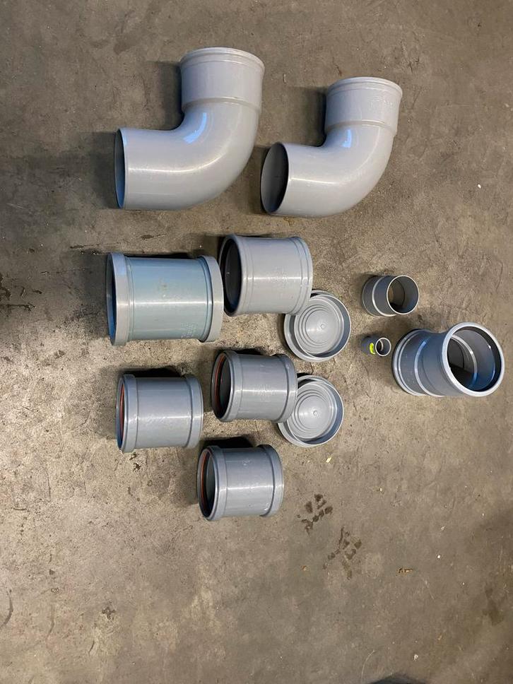 PVC Hulpstukken - Diverse soorten en maten, Doe-het-zelf en Verbouw, Buizen en Afvoer, Gebruikt, Bochten, Pvc, Minder dan 2 meter