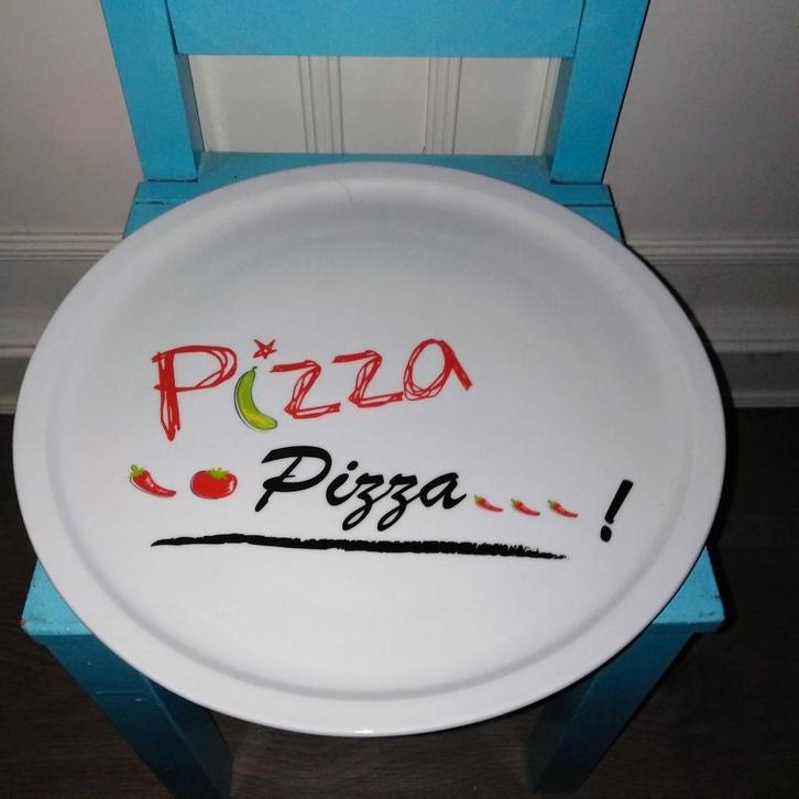 5 leuke pizzaborden - zie omschrijving en foto's, Huis en Inrichting, Keuken | Servies, Zo goed als nieuw, Bord(en), Overige stijlen