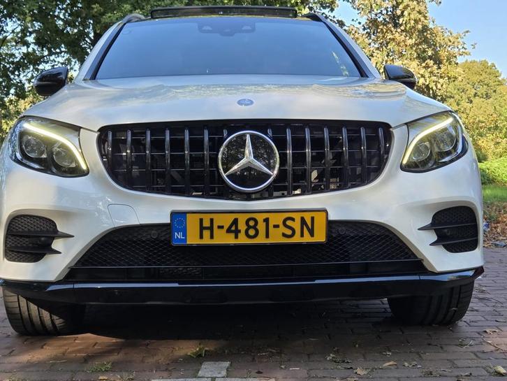 Mercedes-Benz GLC 250 d 204pk 4MATIC 9G-TRONIC 2016 Wit, Auto's, Mercedes-Benz, Bedrijf, GLC, Diesel, E, SUV of Terreinwagen, Automaat