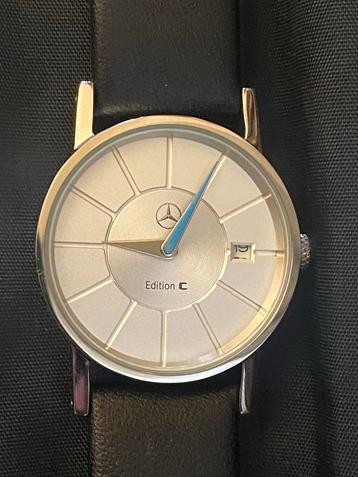 Exclusief Mercedes Horloge - Alleen bij aankoop auto! beschikbaar voor biedingen