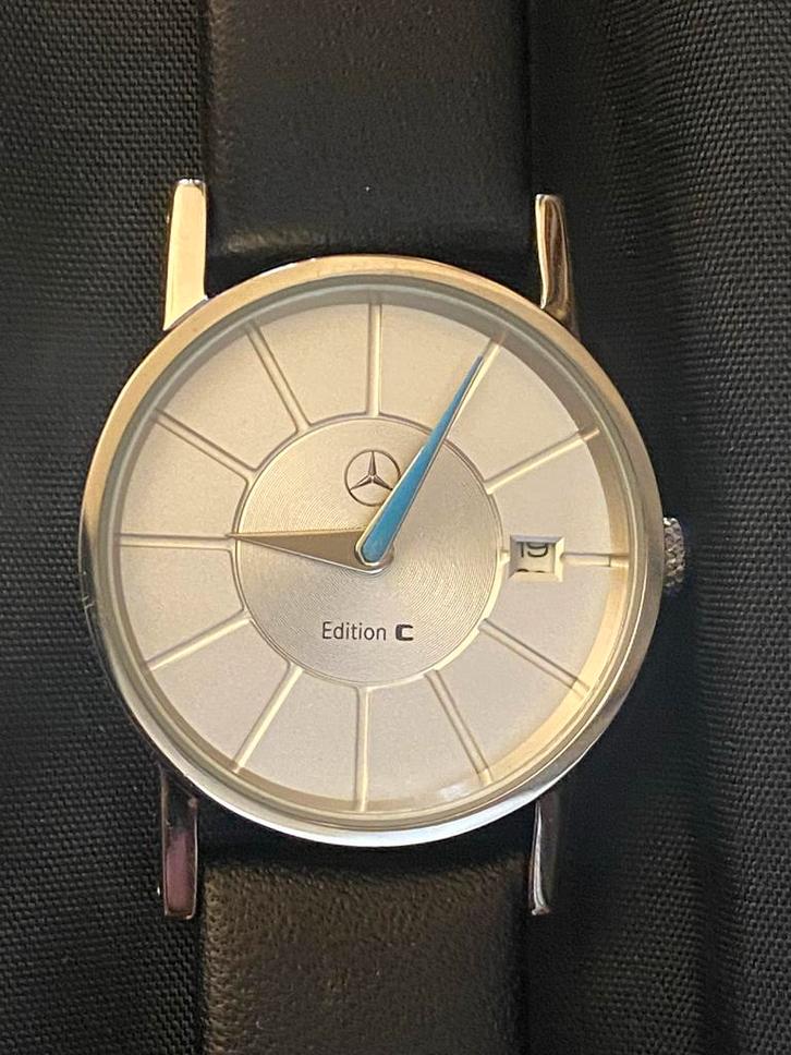 Exclusief Mercedes Horloge - Alleen bij aankoop auto!, Sieraden, Tassen en Uiterlijk, Horloges | Heren, Zo goed als nieuw, Polshorloge