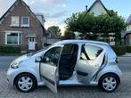 Toyota Aygo 1.0-12V AUTOMAAT Navigator 82.000 km NL-AUTO-NAP, Euro 5, Stof, Gebruikt, Zwart