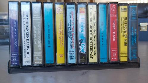 Cassettebandjes Geestelijke muziek 12 stuks in houder, Cd's en Dvd's, Cassettebandjes, Gebruikt, Origineel, Religie en Gospel