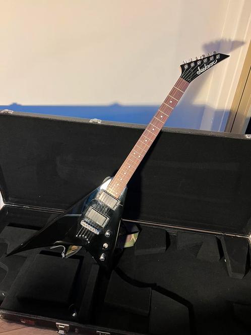 Jackson Randy Rhoads black in nieuwstaat + Gator koffer, Muziek en Instrumenten, Snaarinstrumenten | Gitaren | Elektrisch, Nieuw