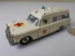 1968 Matchbox King Size No K6 MERCEDES BENZ "BINZ" AMBULANCE, Hobby en Vrije tijd, Gebruikt, Matchbox, Ophalen of Verzenden, Auto