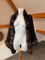 Loro Piana – Exclusieve cashmere cape met chinchilla bont, Ophalen of Verzenden, Zo goed als nieuw